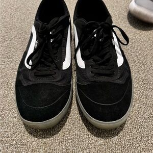 Vans A.V.E Pro Black and White Men's Sneakers